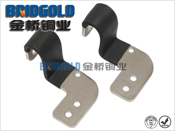 金橋生產(chǎn)的新能源汽車動力電池銅箔軟連接產(chǎn)品，帶絕緣材料